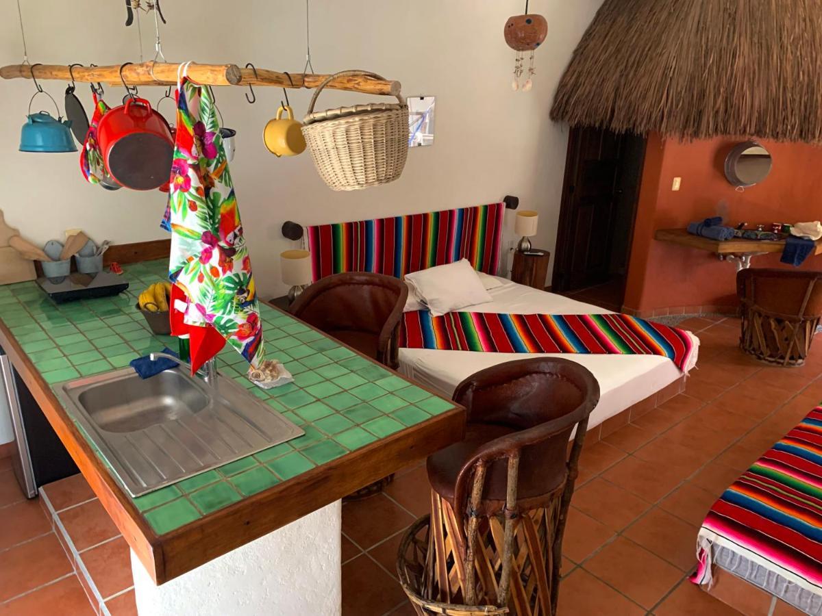 Lo Nuestro Petit Hotel Tulum Exterior photo